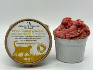 Free Range Chicken with Heart & Liver 200G - Cats